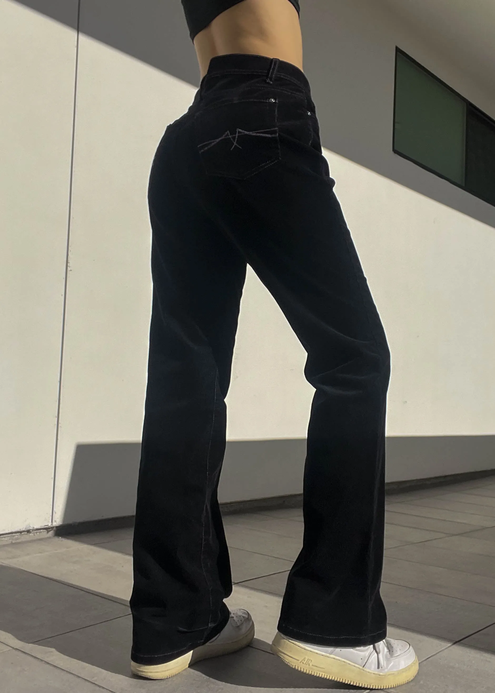 90’s Black Corduroy Flares (M)