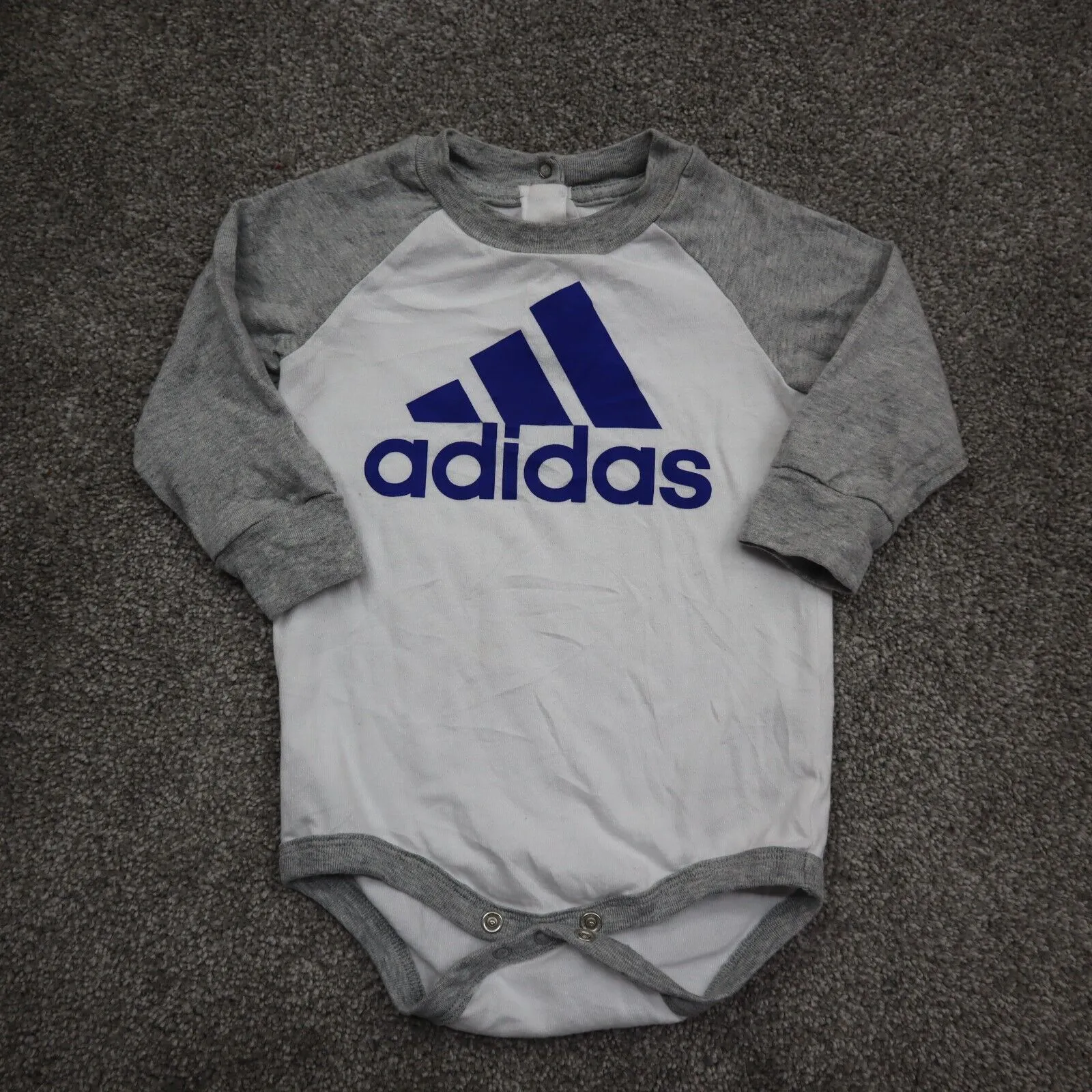 Adidas Bodysuit Baby Boys Size 9M White Gray Solid Big Logo Long Sleeve Outfit