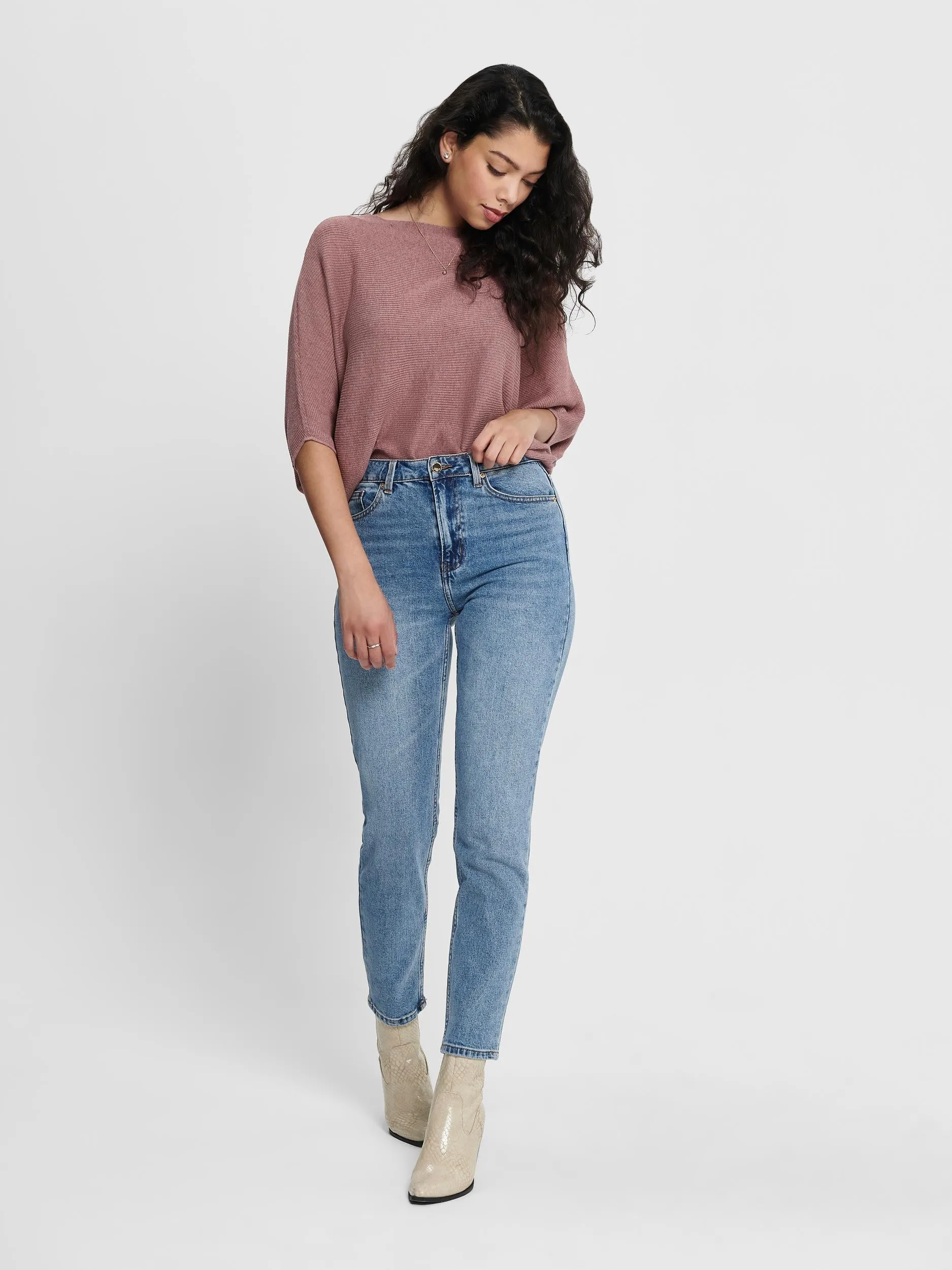 Emily High Waisted Straight Jeans - Medium Blue