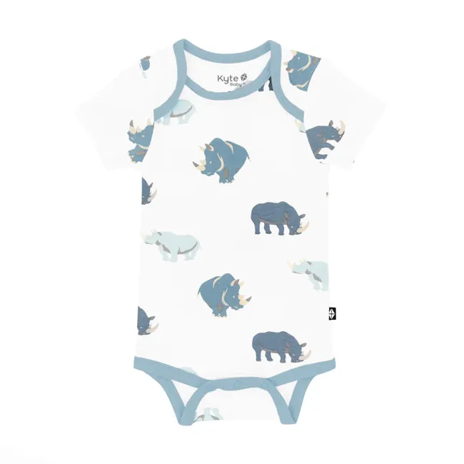 Kyte Baby Short Sleeve Printed Bodysuit in Rhino