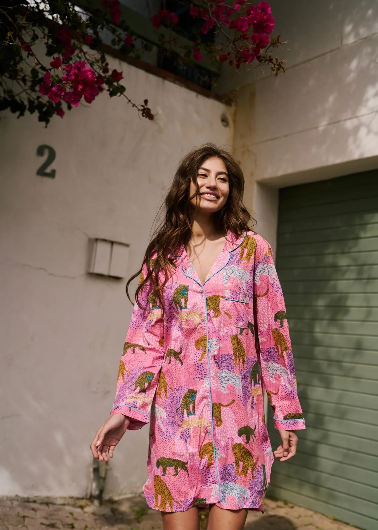 Long Sleeve Sleepshirt With Leopard Print In Pink