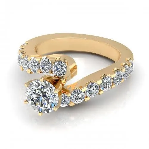 Luxurious 1.65CT Round Cut Diamond Engagement Ring in 18KT Yellow Gold