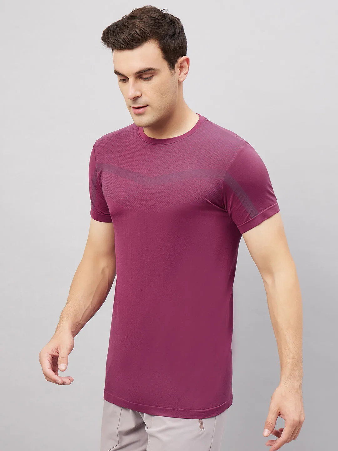 Men's Round Neck Half Sleeves Seamless T-Shirt - Lightgreen