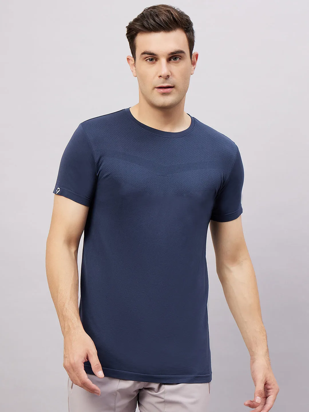 Men's Round Neck Half Sleeves Seamless T-Shirt - Lightgreen