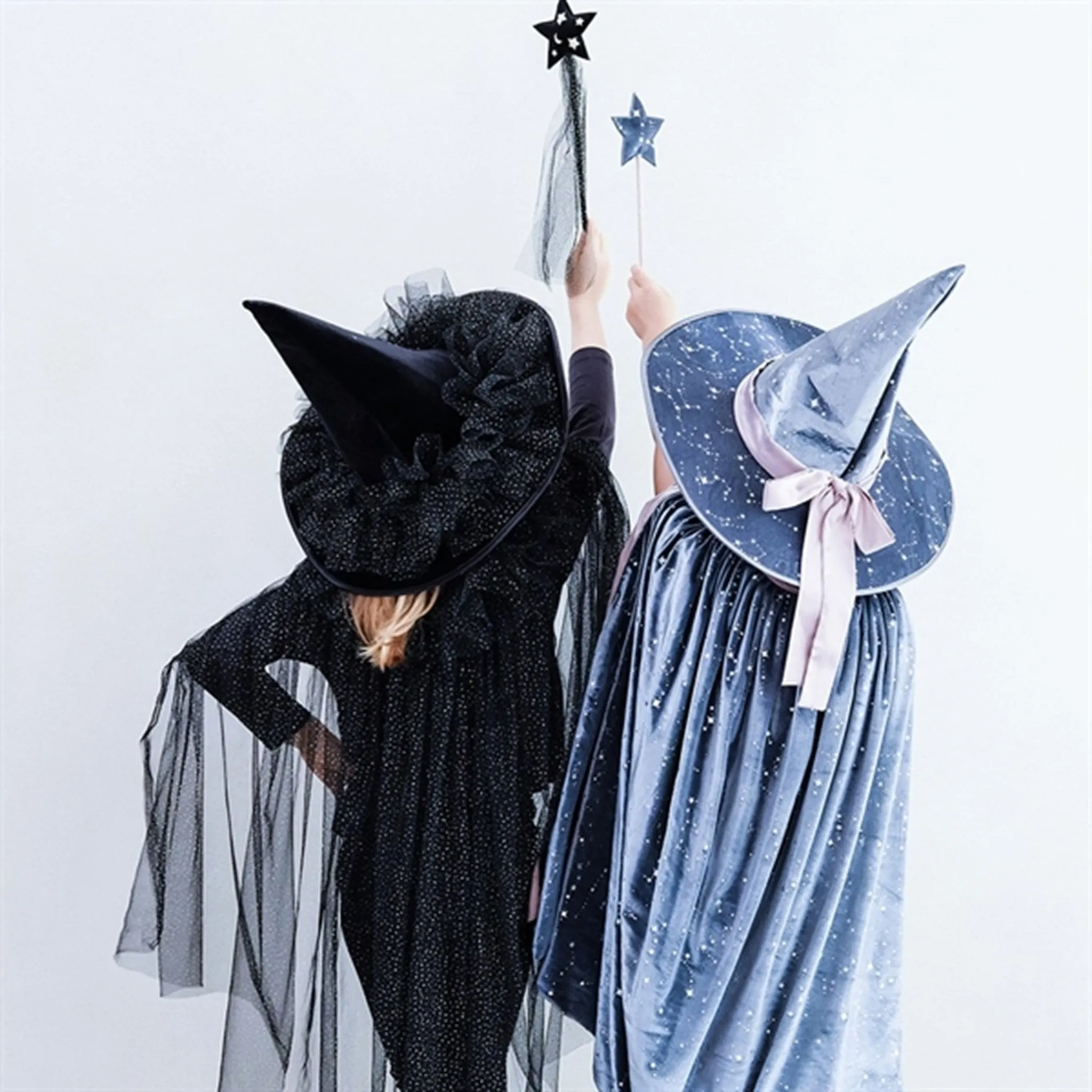 Mimi & Lula Cape Beatrix Witch Halloween Grey