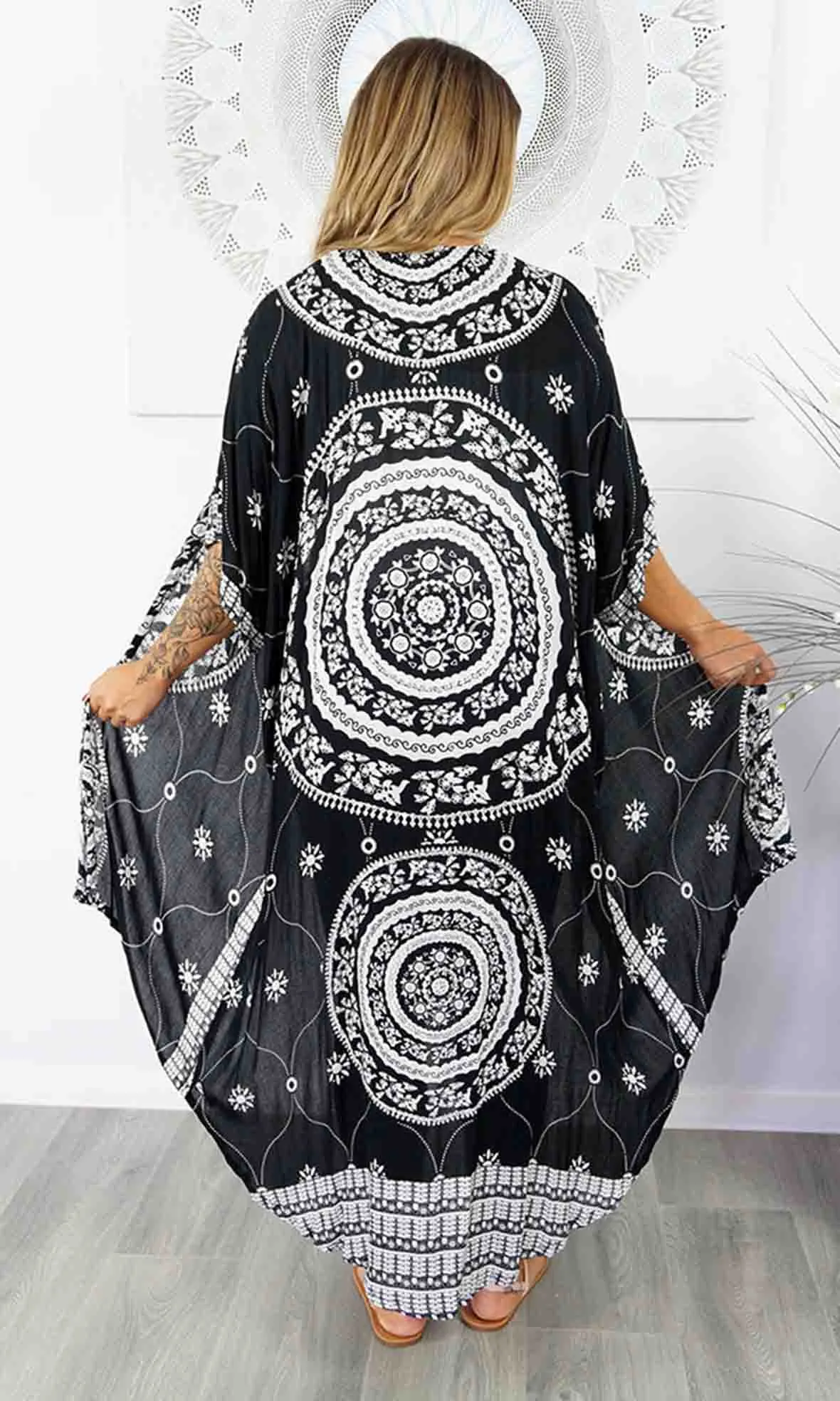 Rayon Bling Cape Long Tunisia, More Colours