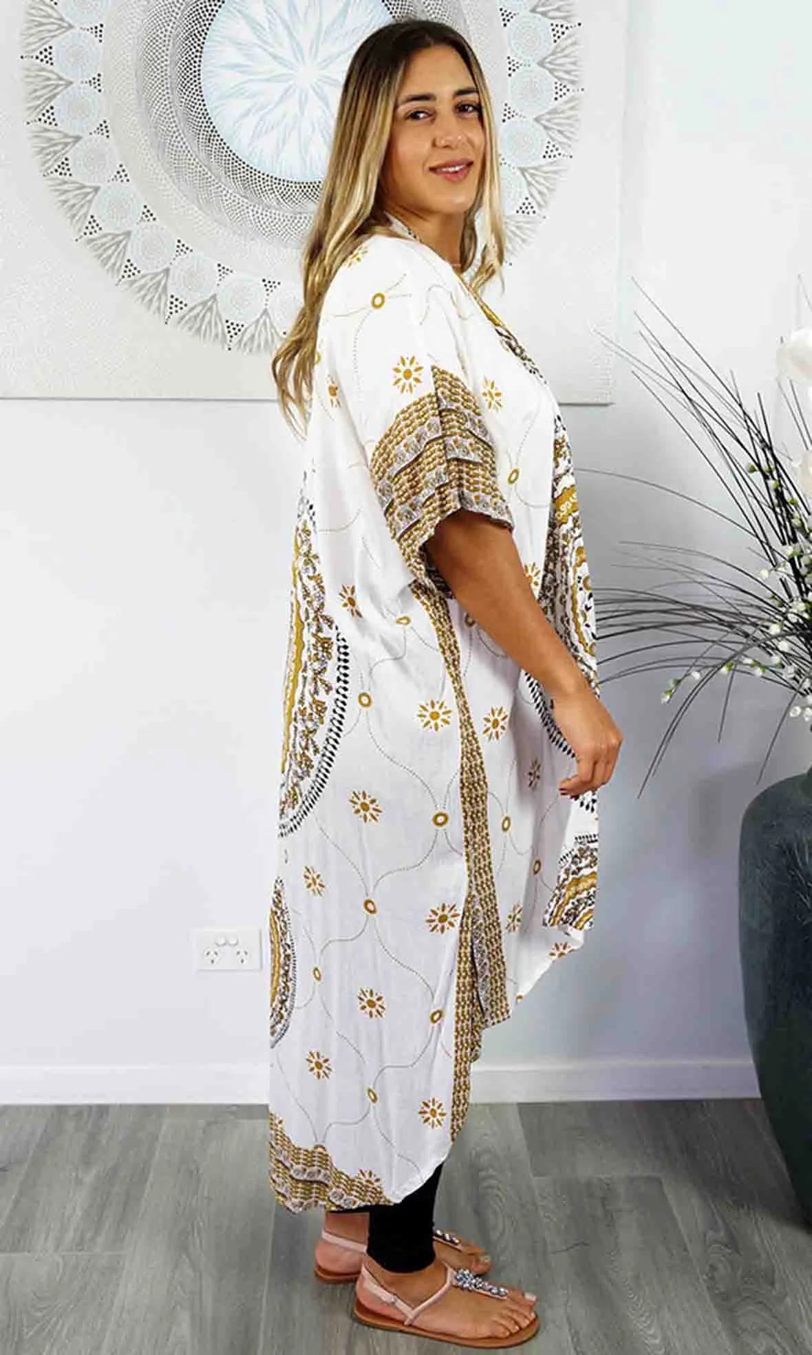 Rayon Bling Cape Long Tunisia, More Colours