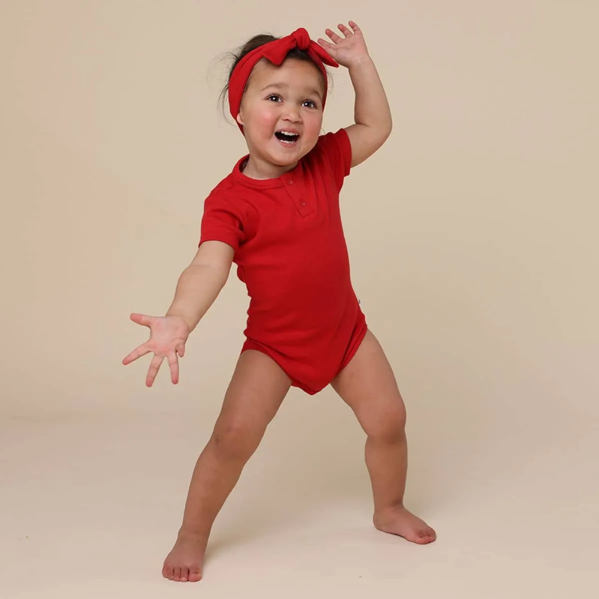 Snuggle Hunny Short Sleeve Bodysuit - Red Organic